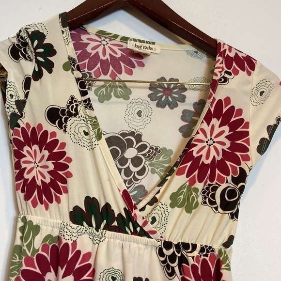 Love Rocks Floral Boho Wrap Dress 💕☮️​ - Picture 3 of 6